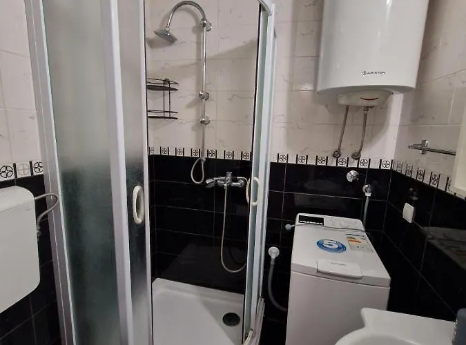 Your Place In Apartman *