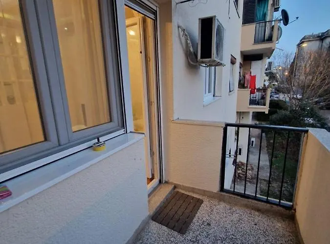 Your Place In Daire *